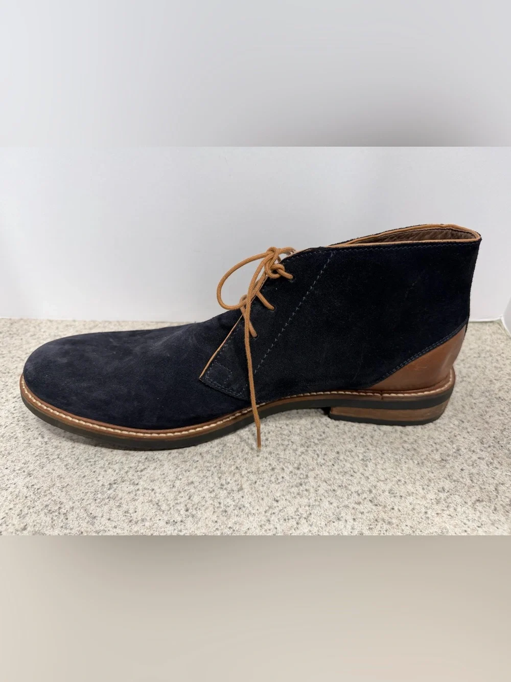 RUSTIC ASPHALT Suede Leather Chukka Boots - Men's Size 44M (10.5) - Blue & Tan